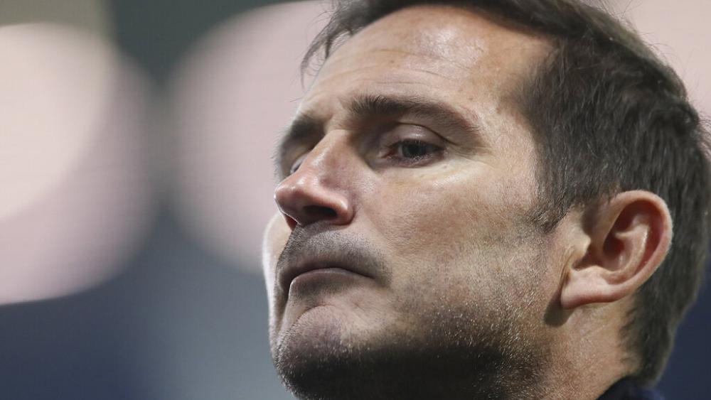 Chelsea football club sacks head coach Frank Lampard