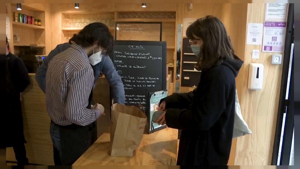 COVID-19 in France: Student meals for just one euro in Paris