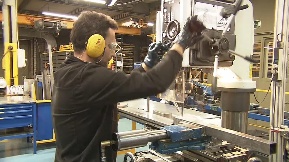 Spain poised to trial four-day working week