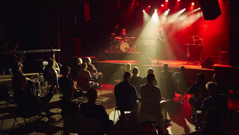 British bands stung by post-Brexit touring costs