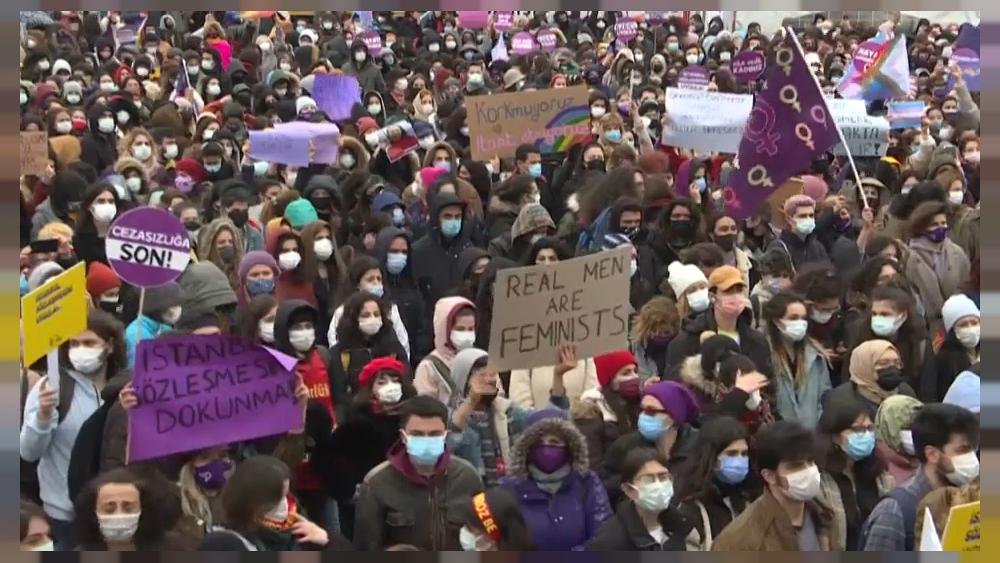 Protests over Turkey's withdrawal from women's treaty