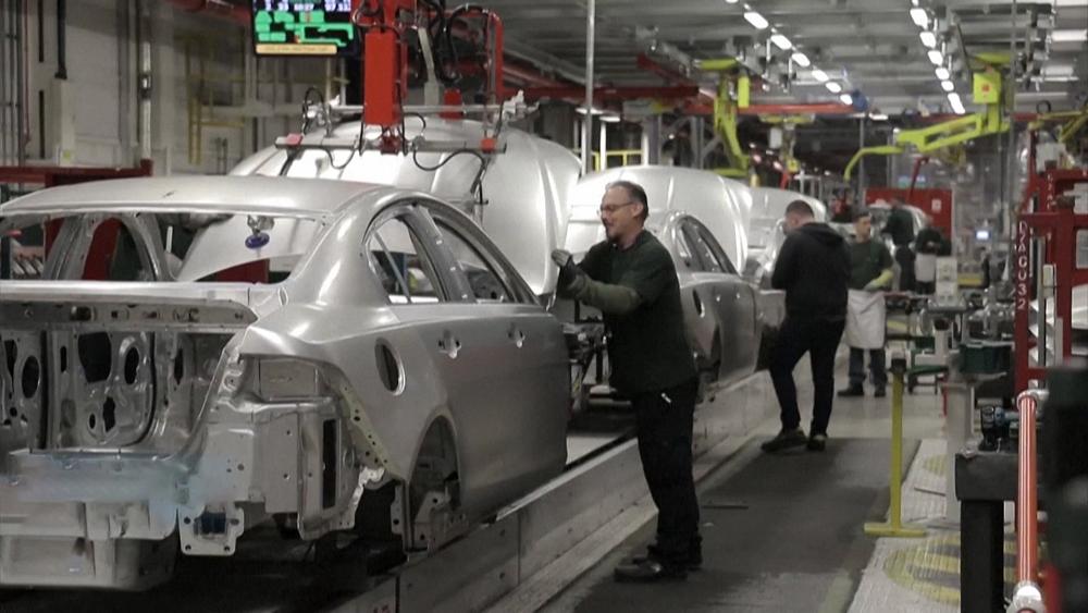 EV expansion, ski resort crisis and finding the right staff: winter business challenges