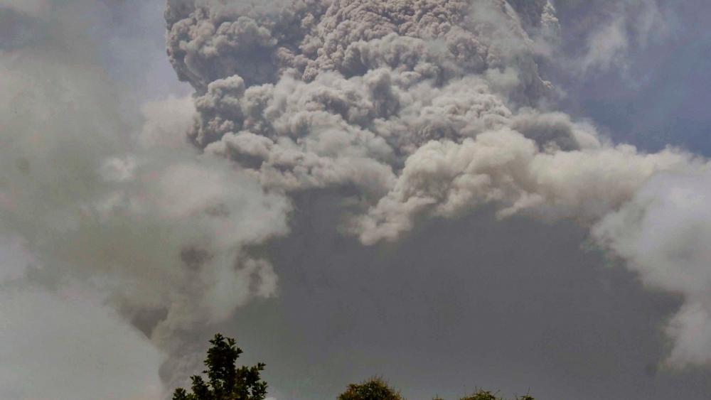 Thousands evacuated on Caribbean island of St Vincent after volcano erupts