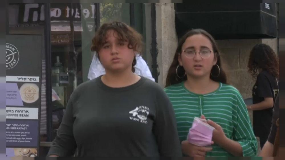 Israel drops outdoor face masks after 61% of citizens get first COVID-19 vaccine shot