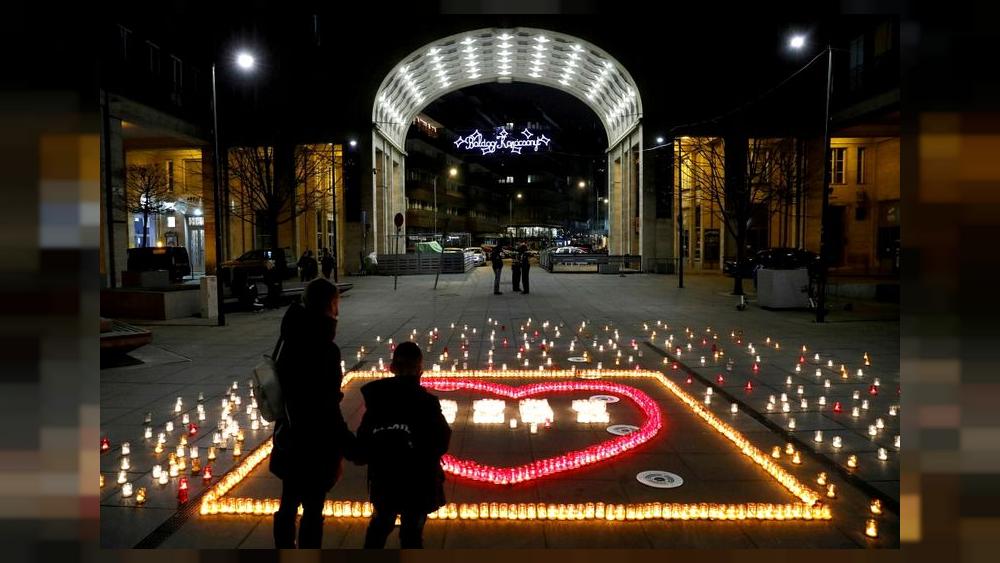 Hungary eyes vaccine passport deals, holds talks with China