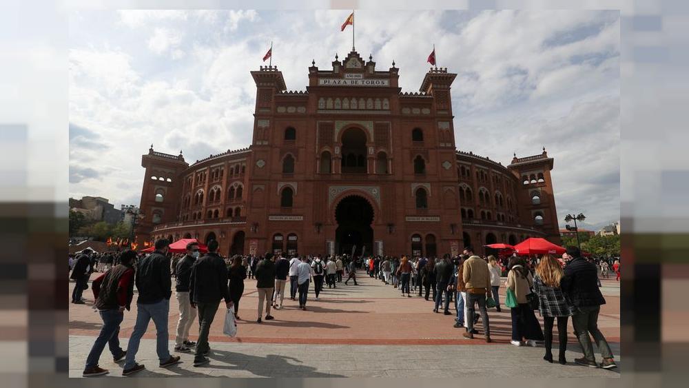 Spanish aficionados return to Madrid bullring for first time since pandemic