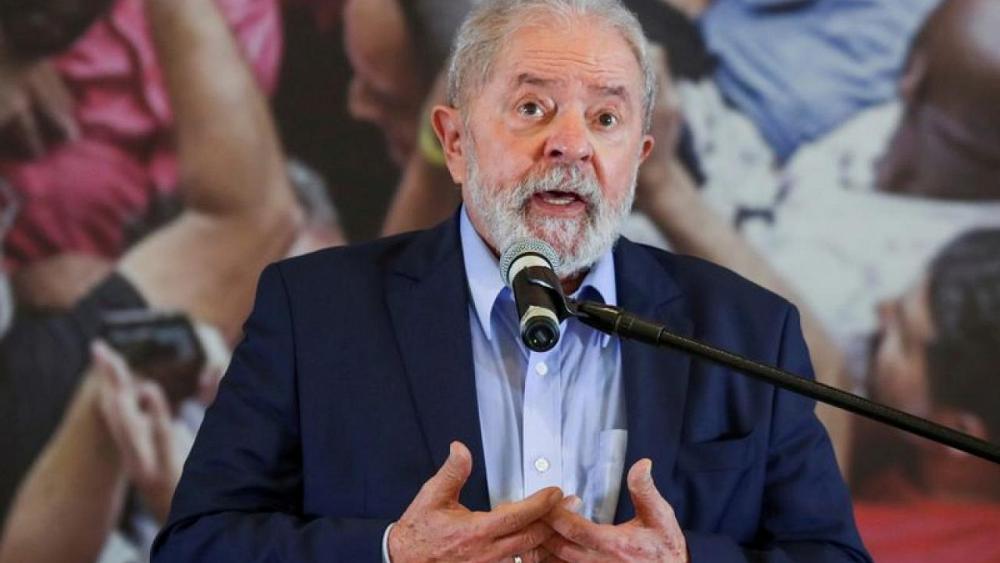 Back in Brasilia, Lula lays foundations of anti-Bolsonaro coalition