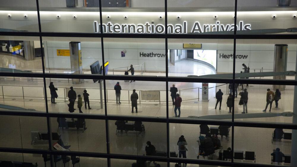 Parliamentarians slam detention of EU citizens by UK Border Force