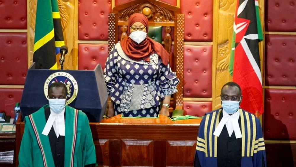 Tanzanian experts say COVID-19 vaccines safe, recommend joining COVAX