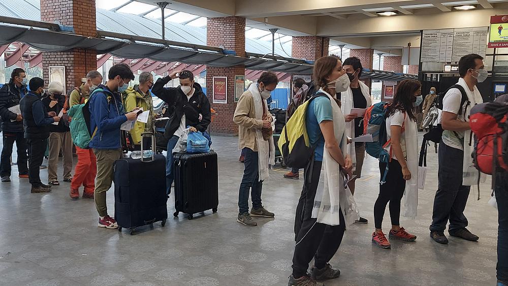 Repatriation flight rescues stranded Spaniards from Nepal