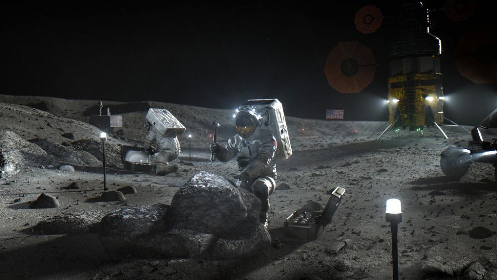 One giant leap: ESA wants satellites around the Moon to make manned missions easier