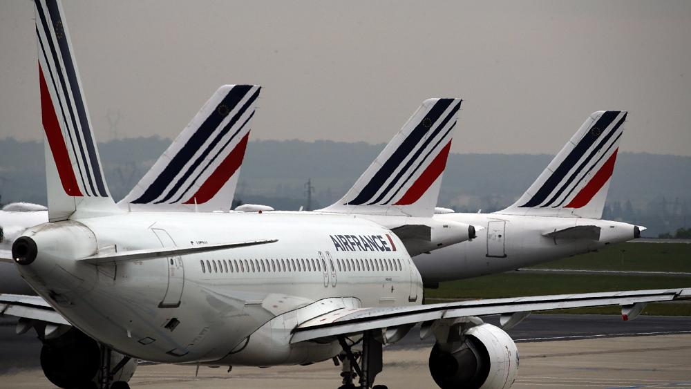 Passengers evacuated from plane in Paris amid suspicions of explosive device on flight from Chad