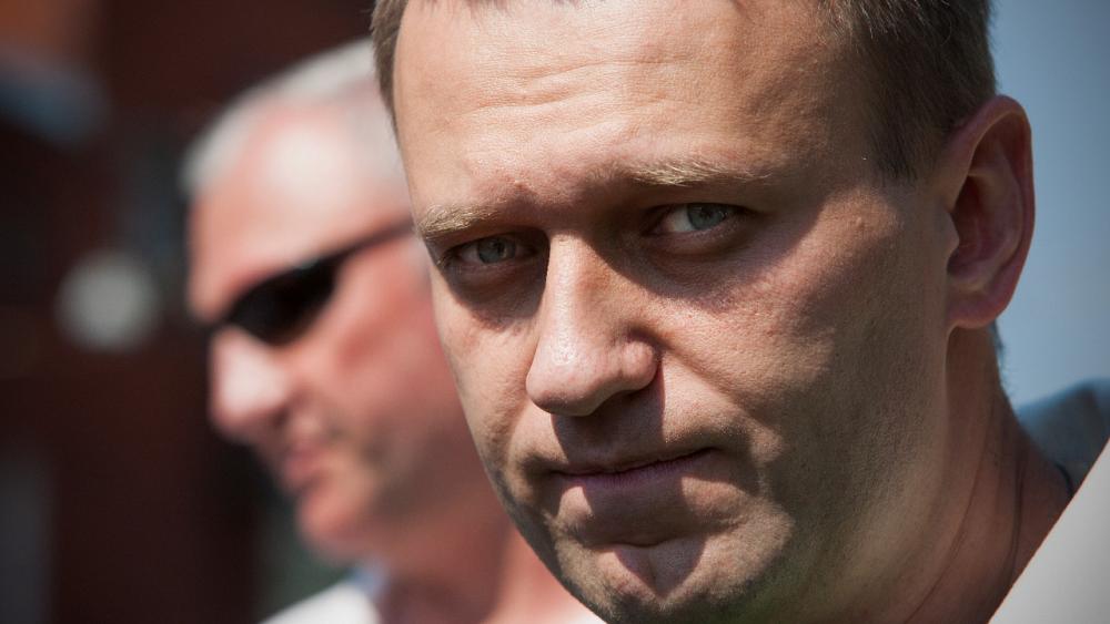 Russian court outlaws Alexei Navalny's organisation as 'extremist'