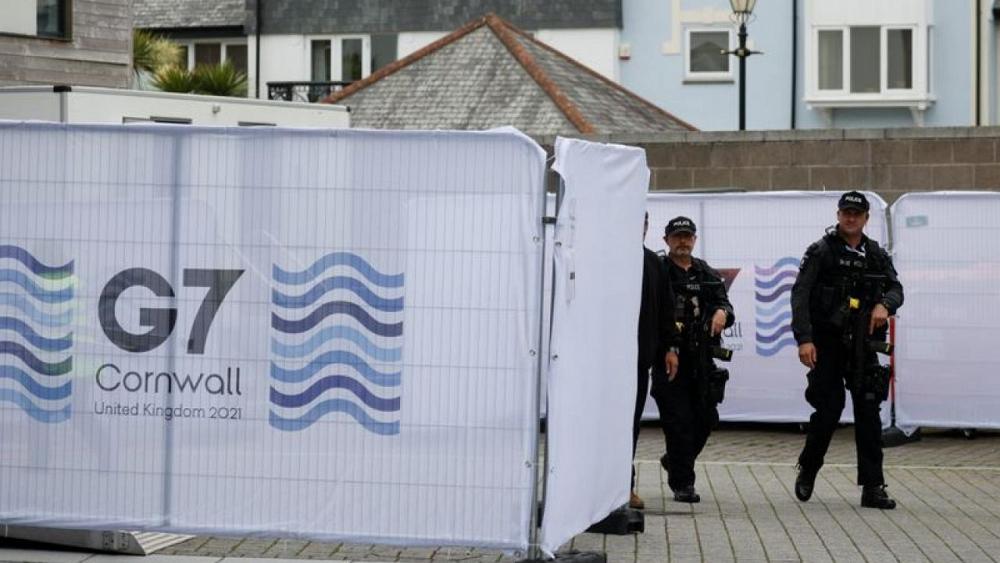 Factbox-What is on the G7 summit agenda? (And what is on the dinner menu?)