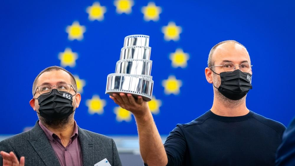 The good soldiers of cinema still fighting the good fight | View