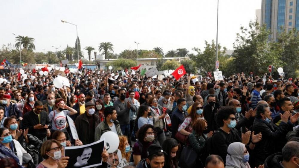 U.N. rights office voices concern on serious violations by Tunisian police