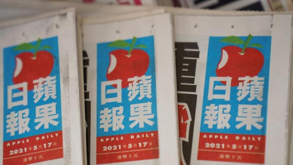 HK tycoon Jimmy Lai's Apple Daily newsroom raided by 500 national security police