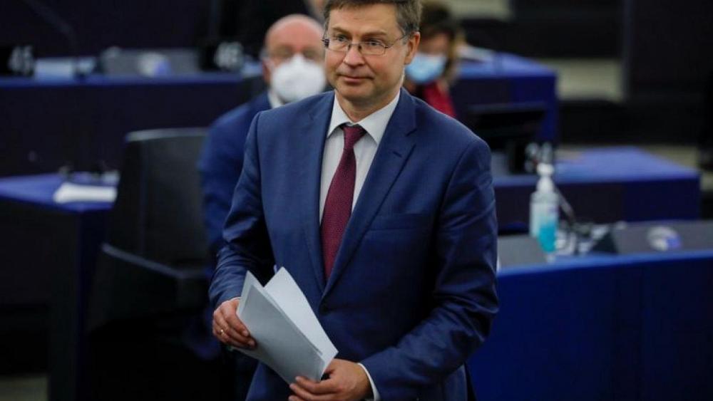 Before summit, EU urges U.S. to "walk the talk" on trade disputes