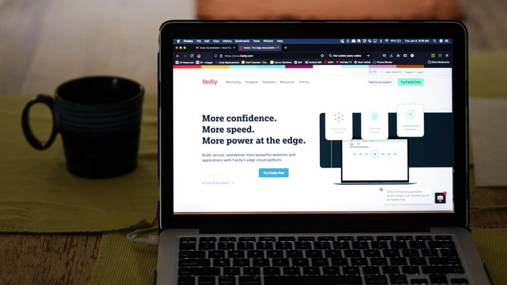 Global internet outages: Banks, airlines and other services briefly hit