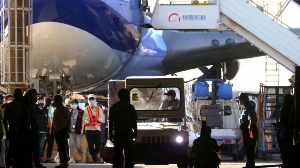 Exclusive-U.S. triples vaccines for Taiwan with 2.5 million-dose shipment