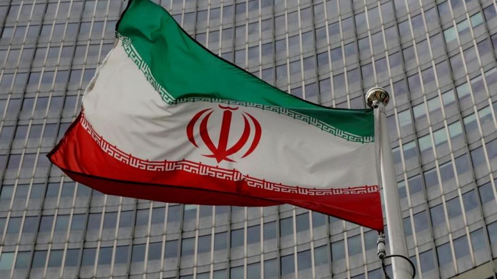 Iran says nuclear deal salvageable but will not negotiate forever